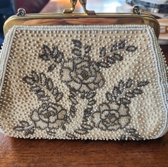 Vintage pearl bag - Picture 4 of 9